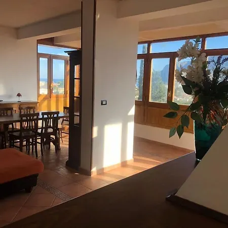 Panoramichousemondello *